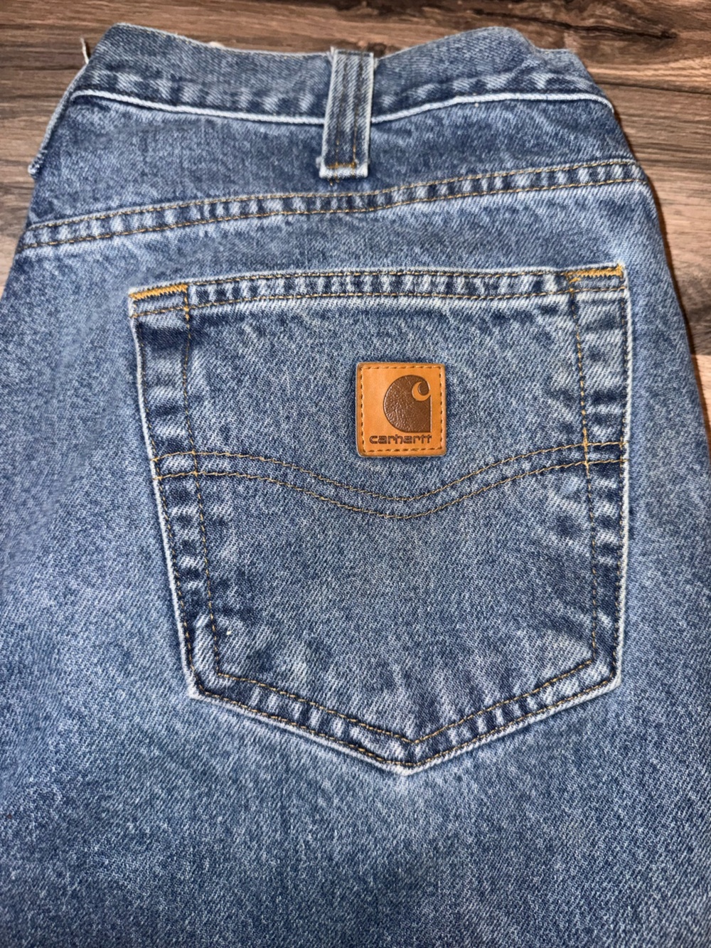 Carhartt Men’s Light Blue Denim Jeans with Leather Patch